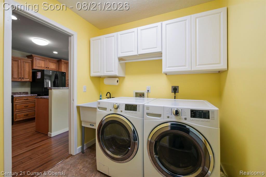 7981 Lawrence Property Photo 33