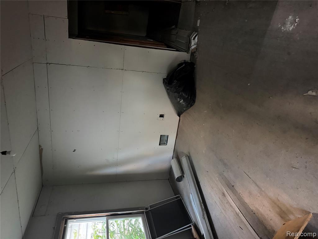17363 Marx Street Property Photo 3
