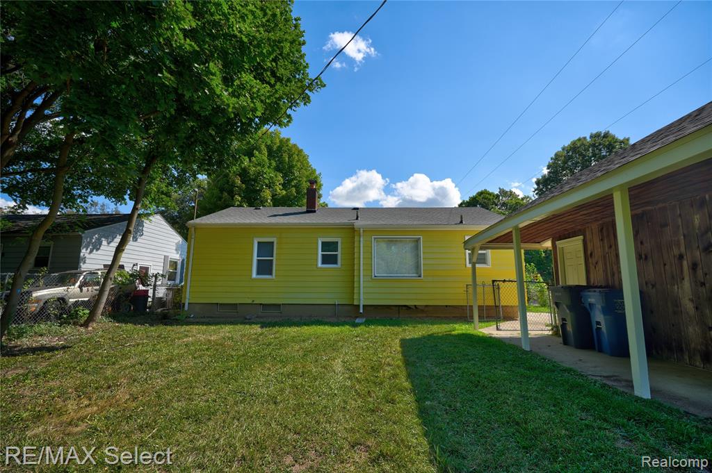 1920 Greenbrook Lane Property Photo 7