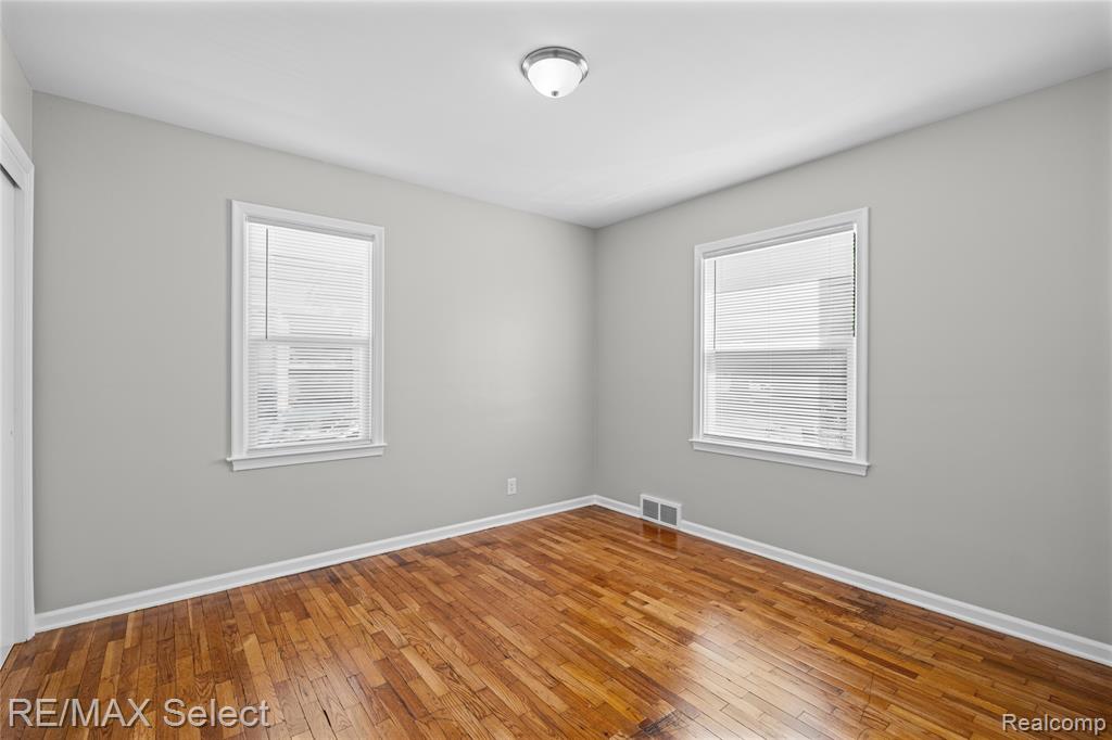 1920 Greenbrook Lane Property Photo 22