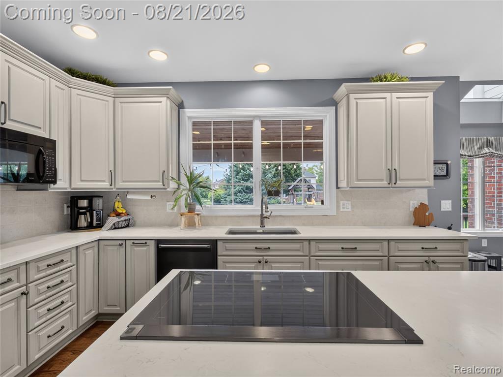 24948 Hadlock Drive Property Photo 20
