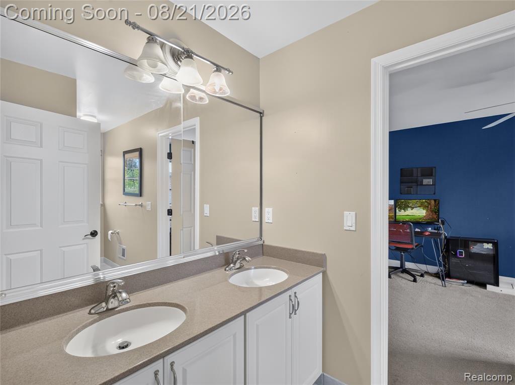 24948 Hadlock Drive Property Photo 47