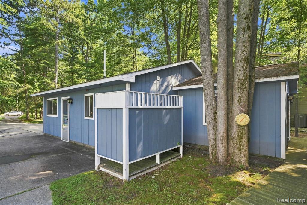170 Flagpoint Avenue Property Photo 63