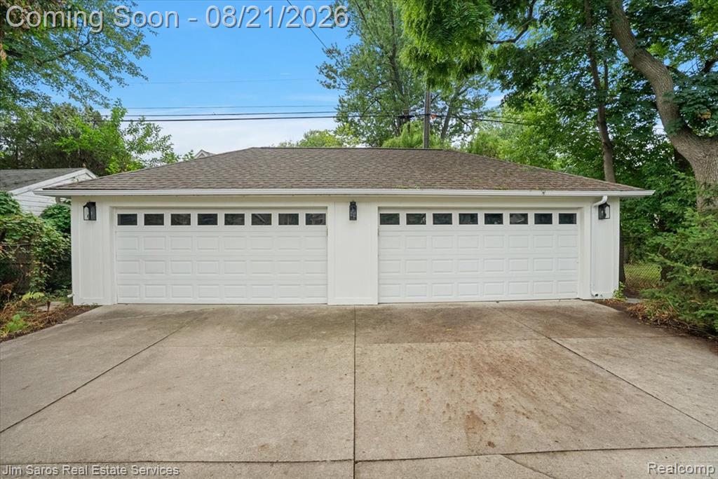 475 Saint Clair Avenue Property Photo 4