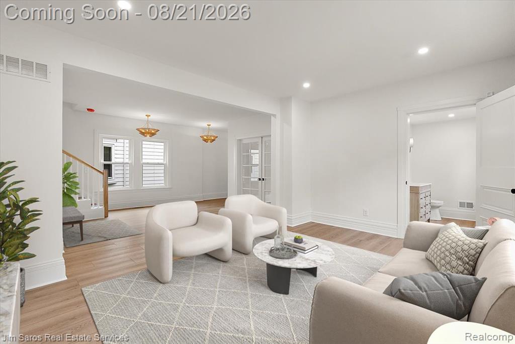 475 Saint Clair Avenue Property Photo 13