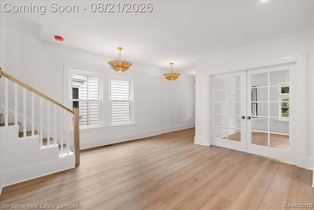 475 Saint Clair Avenue Property Photo 19