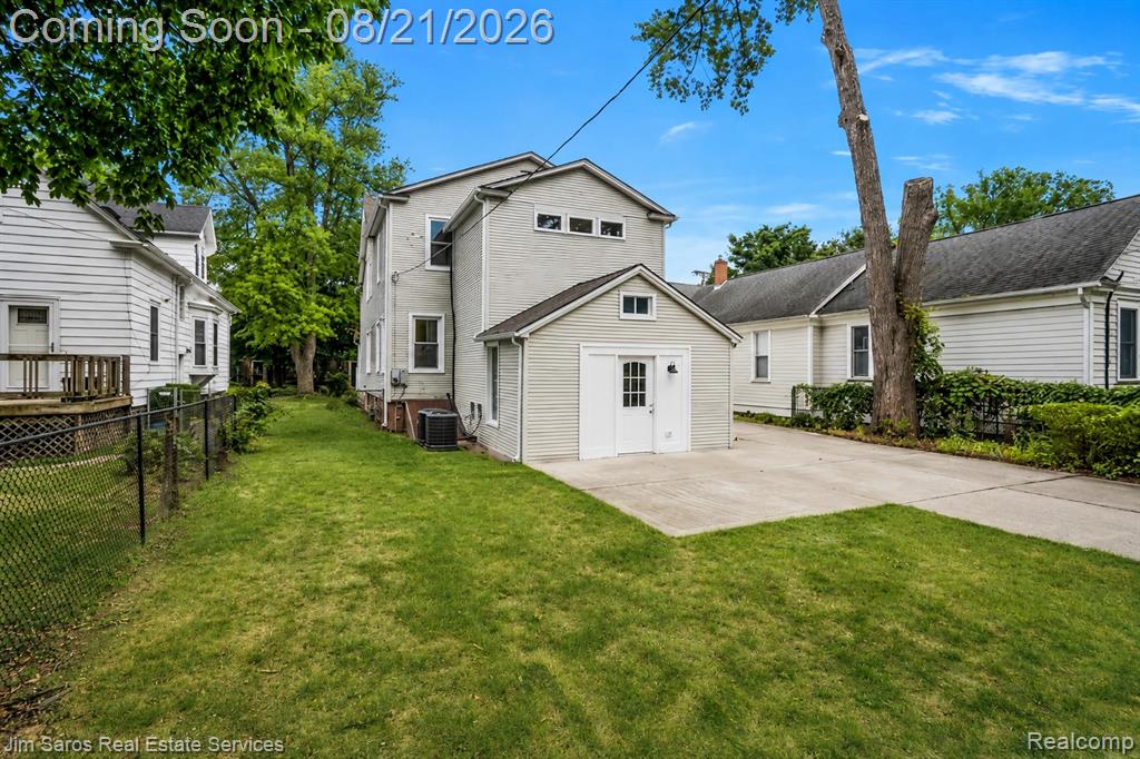 475 Saint Clair Avenue Property Photo 33