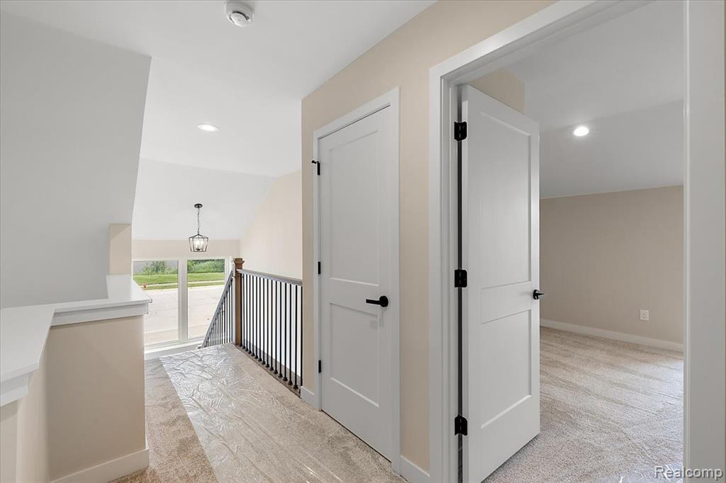 2027 Breckenridge Court Property Photo 33