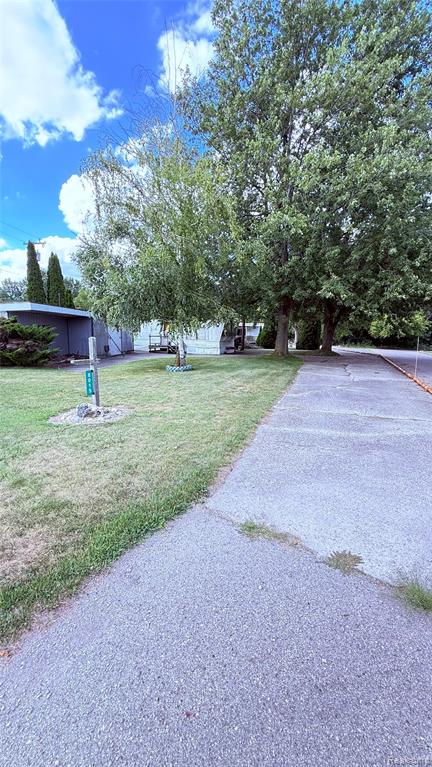 8015 S Huron River Drive Property Photo 1