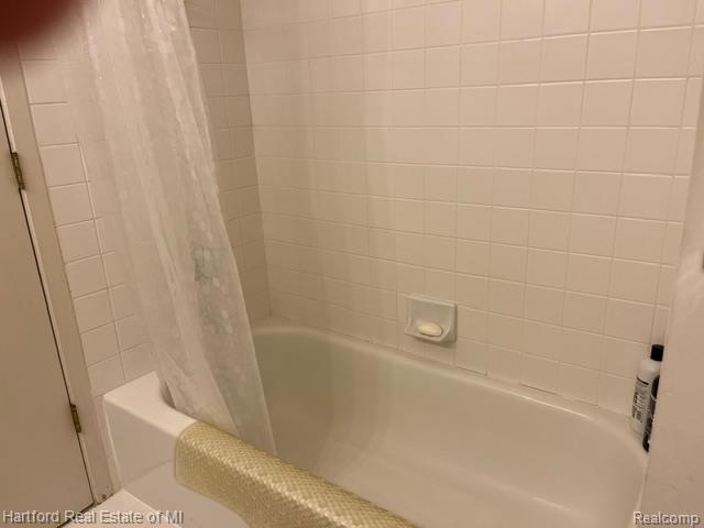 2176 Maplehurst Drive Property Photo 12