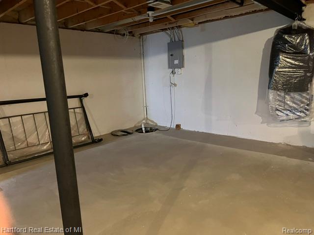2176 Maplehurst Drive Property Photo 21