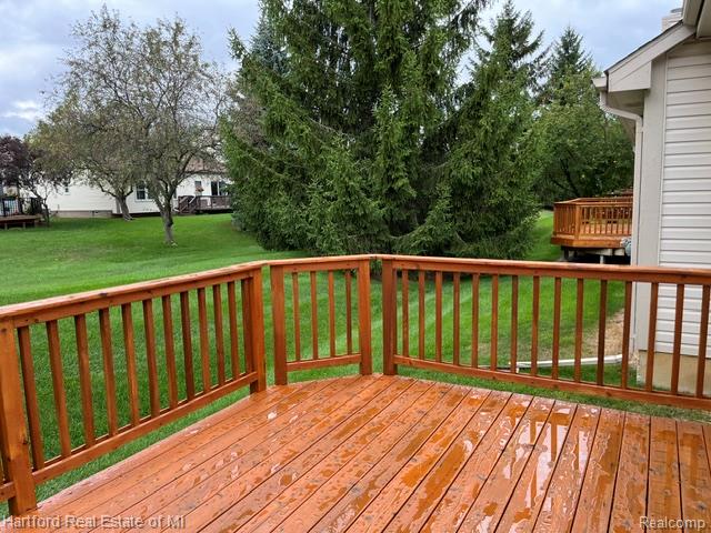 2176 Maplehurst Drive Property Photo 24