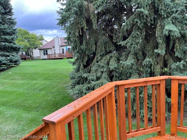 2176 Maplehurst Drive Property Photo 25