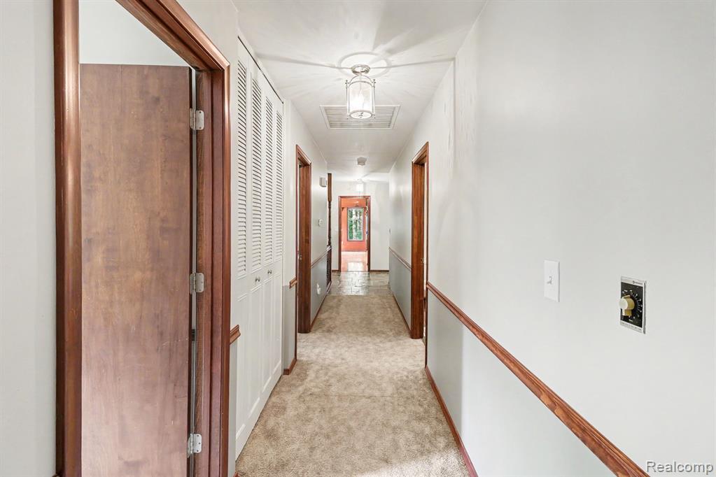 6300 Raddatz Road Property Photo 18
