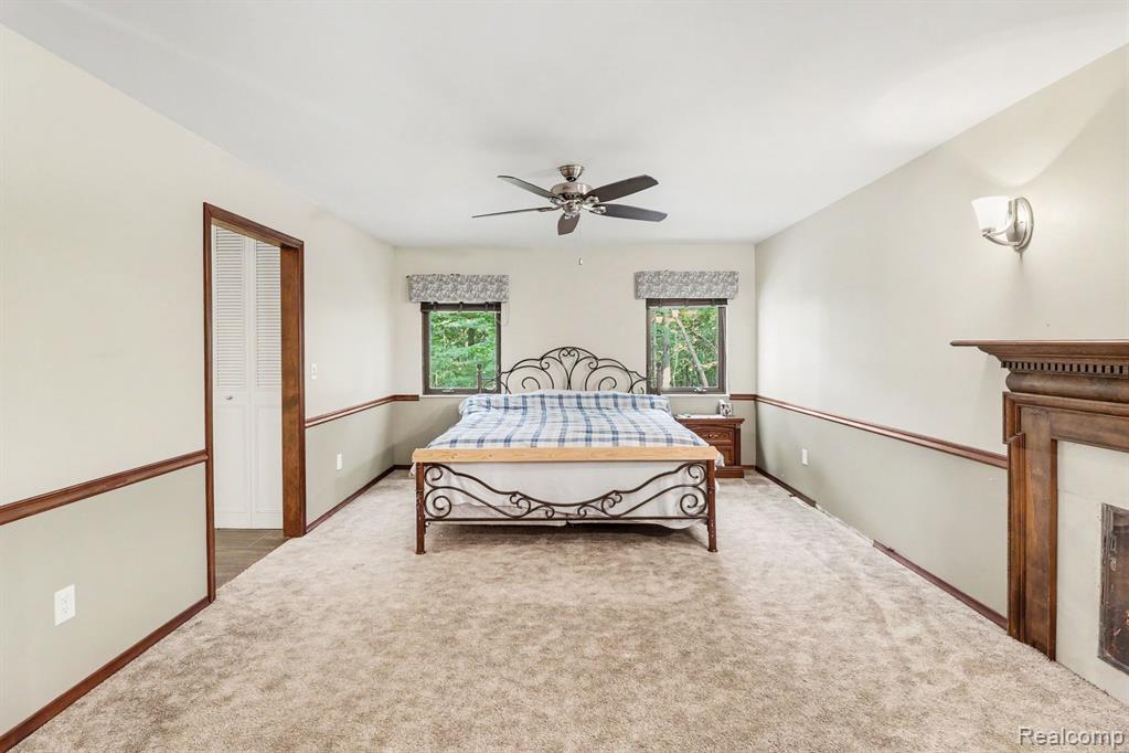 6300 Raddatz Road Property Photo 19