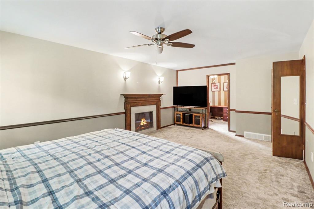 6300 Raddatz Road Property Photo 20
