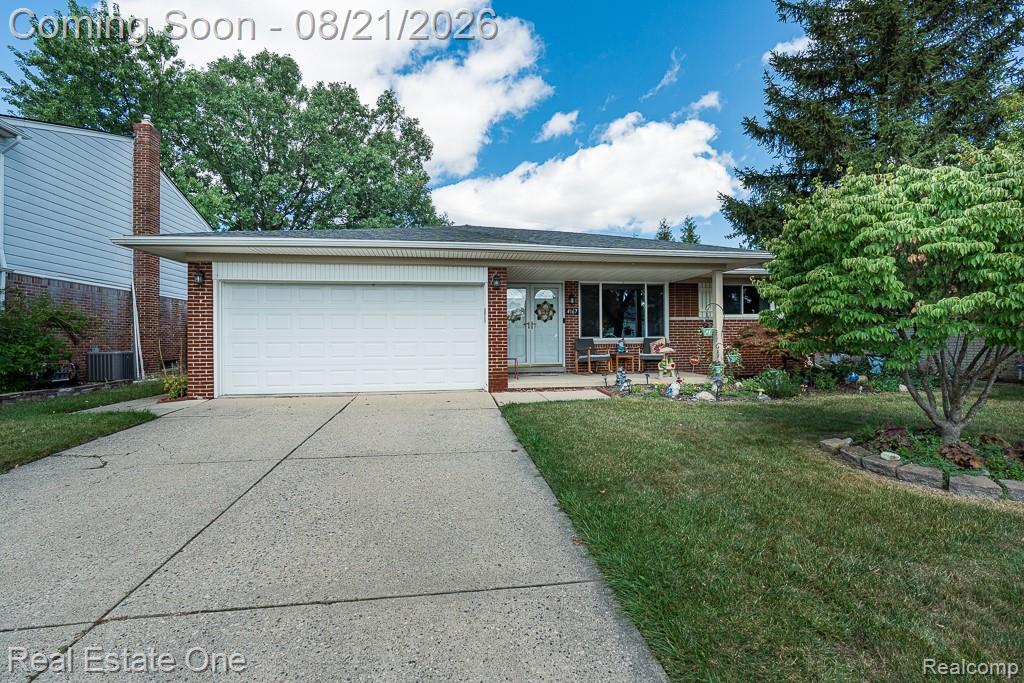 4167 Angeline Drive Property Photo 1