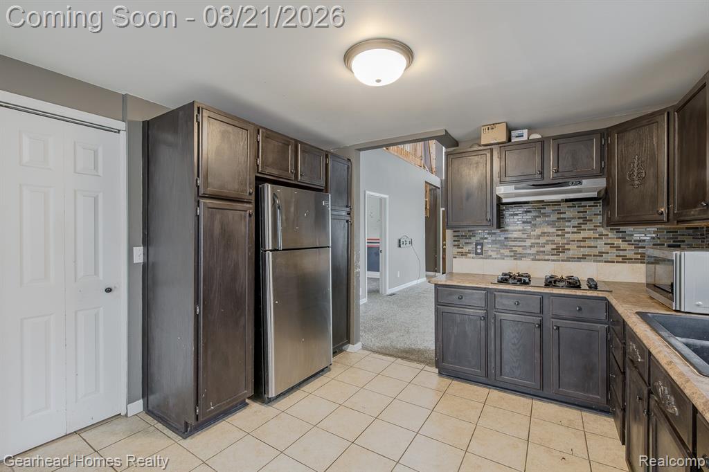 156 Myron Street Property Photo 12
