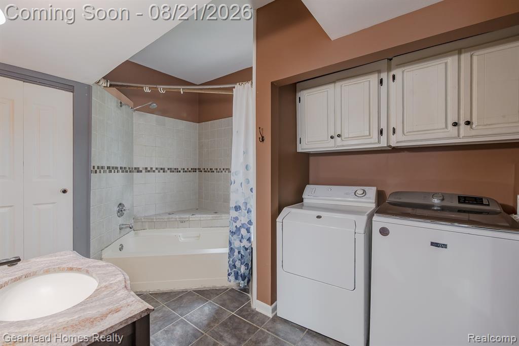 156 Myron Street Property Photo 23
