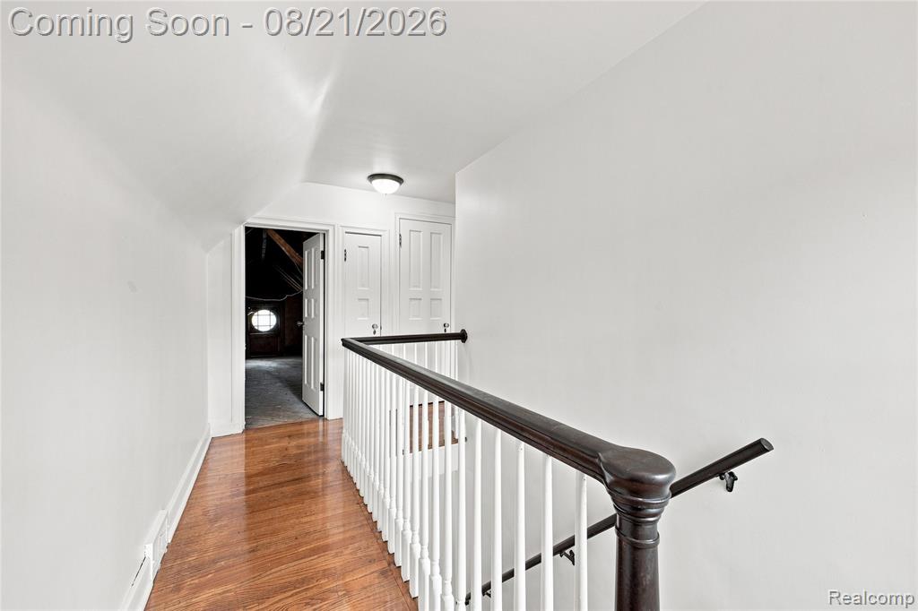 12540 E Outer Drive Property Photo 16
