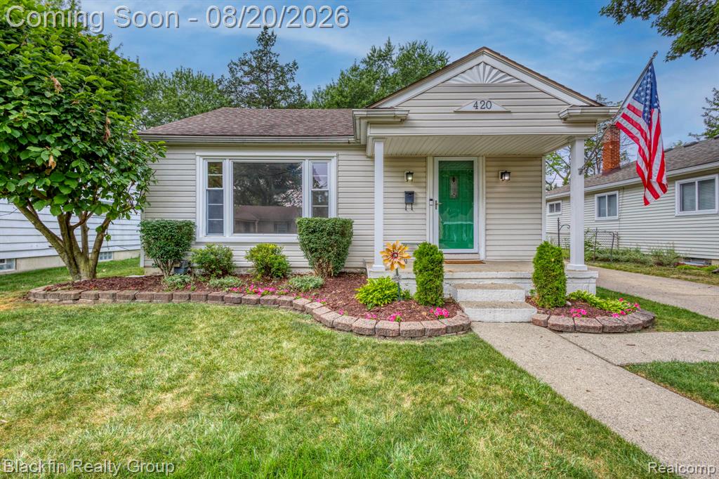 420 S Manitou Avenue Property Photo 1