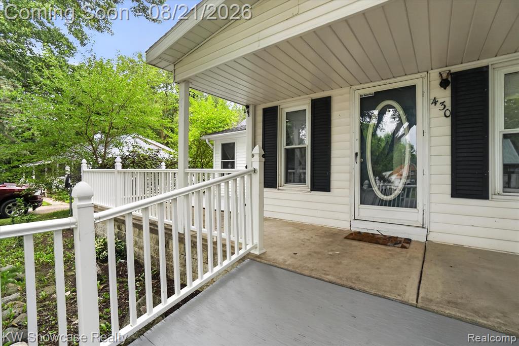 430 Power Street Property Photo 6