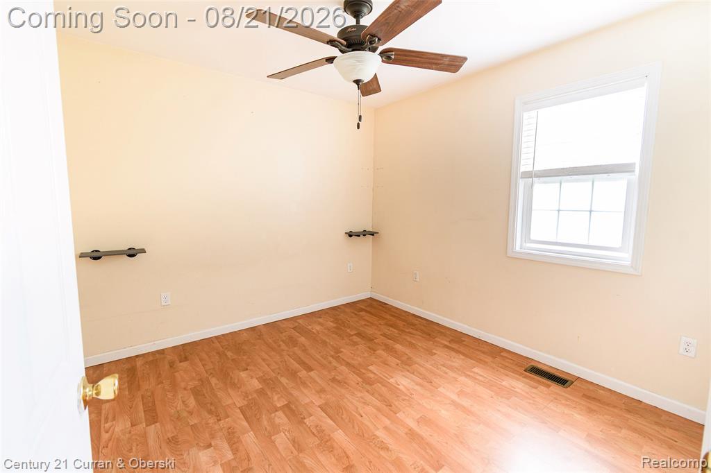 3013 Lakeview Street Property Photo 18