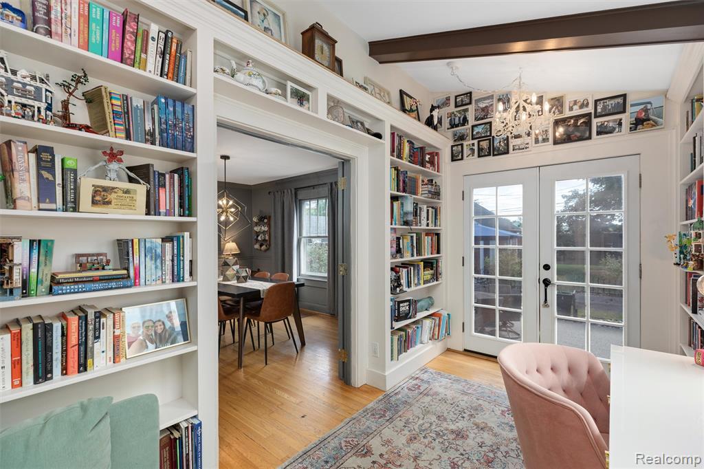 1208 Villa Road Property Photo 13