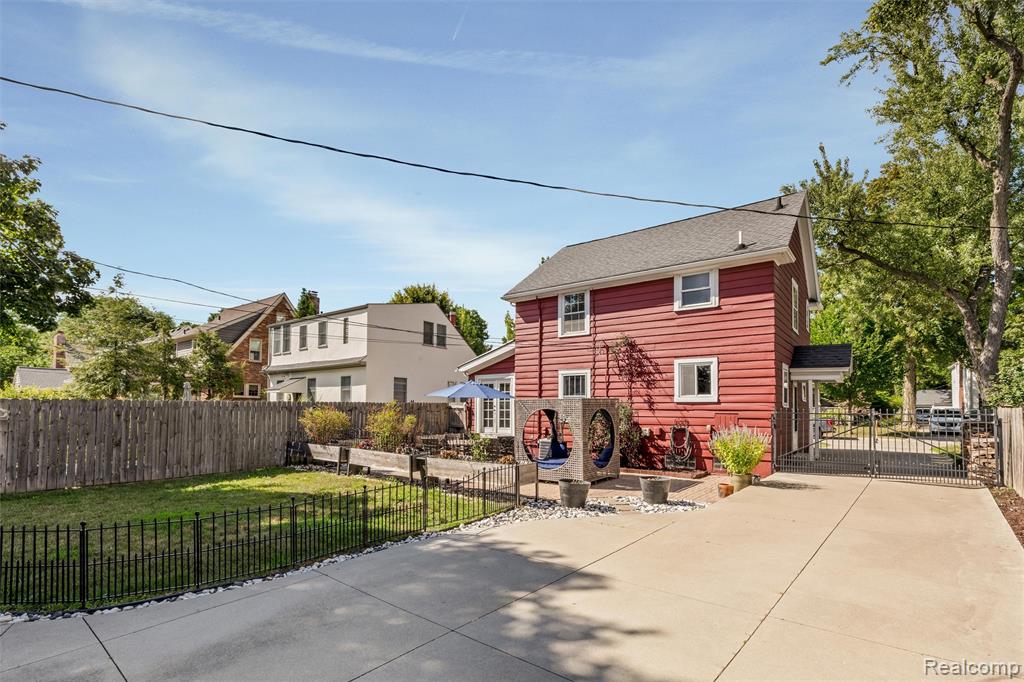 1208 Villa Road Property Photo 28