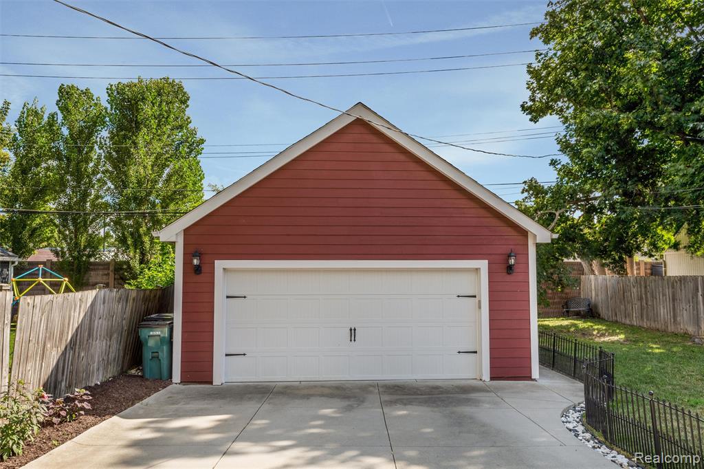 1208 Villa Road Property Photo 29