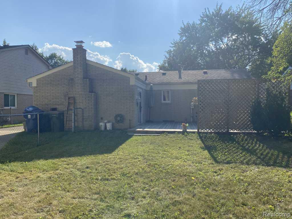 6850 Willow Creek Drive Property Photo 18