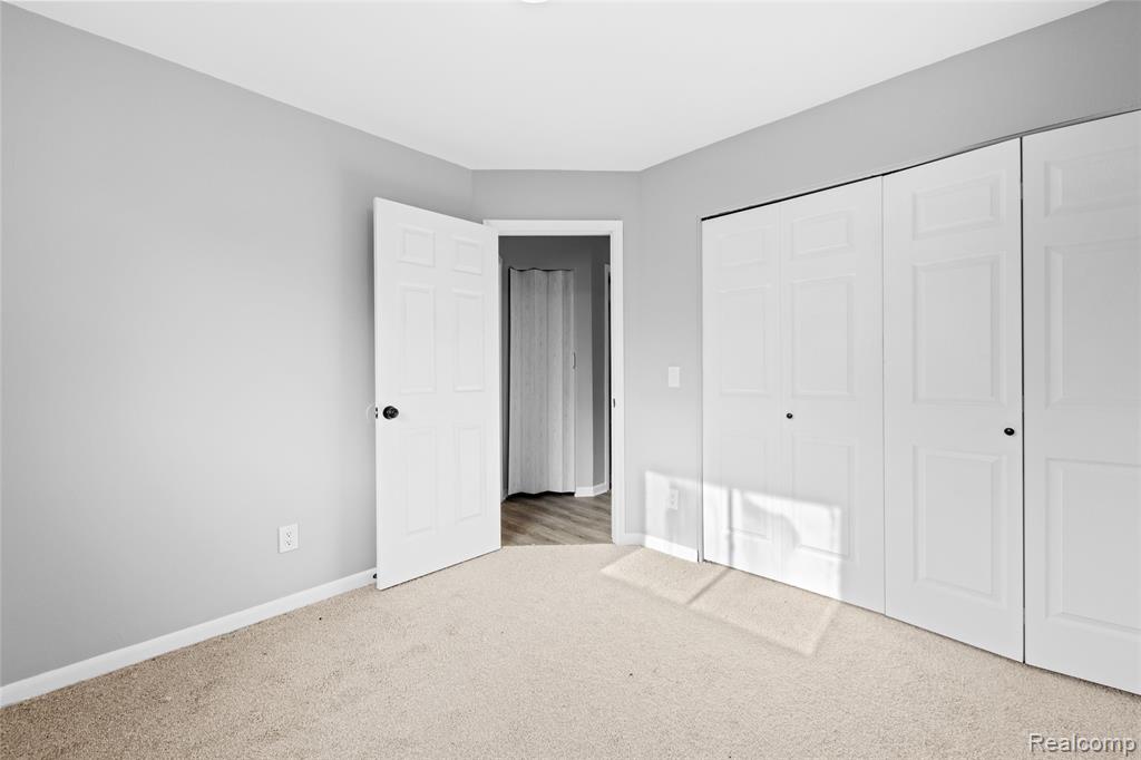 19925 Winthrop Street Property Photo 3