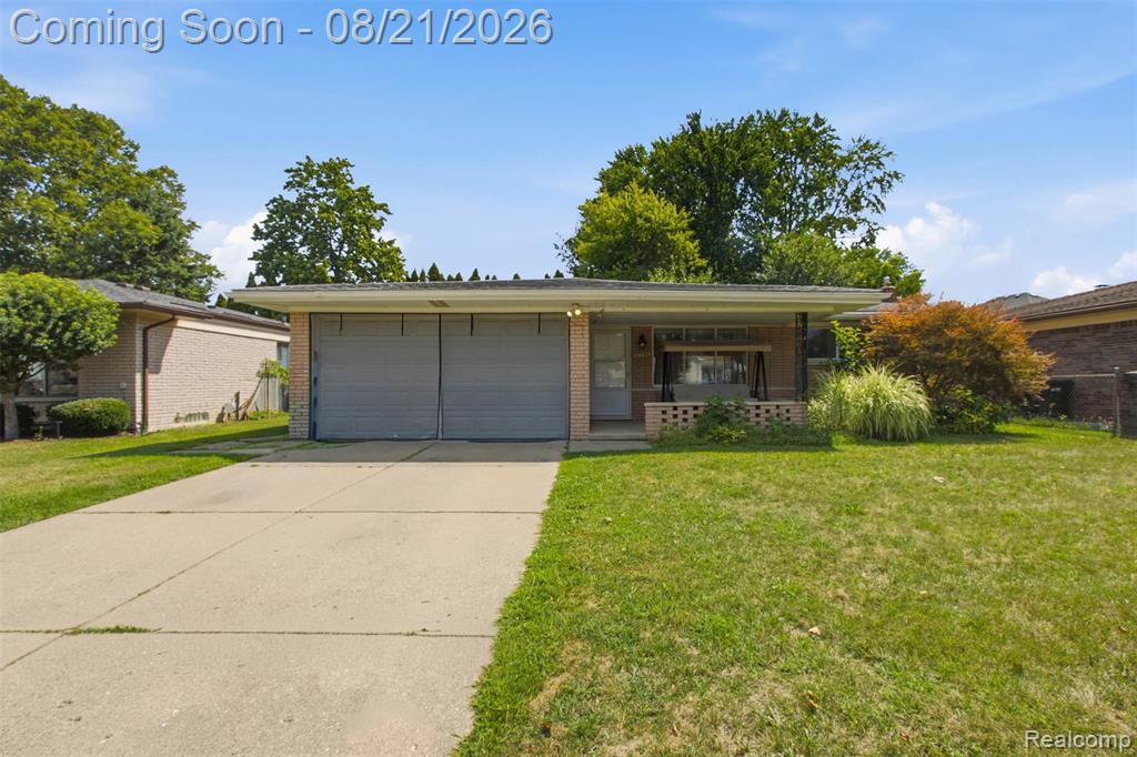 37596 Adrian Drive Property Photo 1
