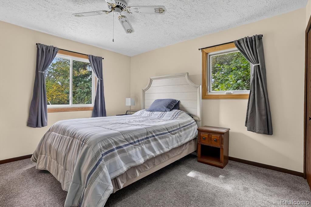 6895 Stow Road Property Photo 20