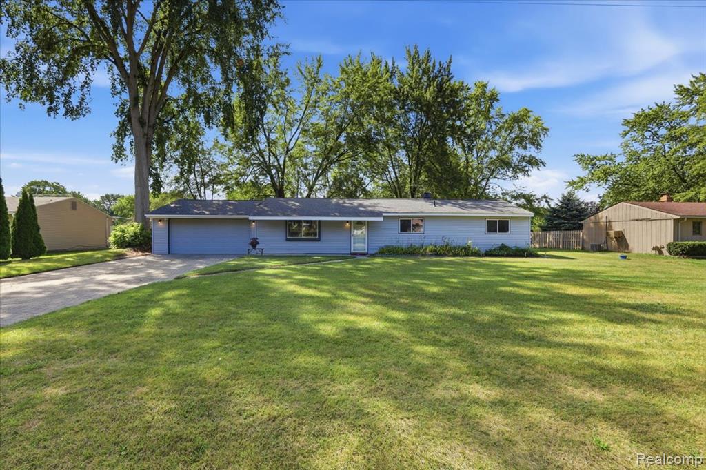4845 Pelton Road Property Photo 1