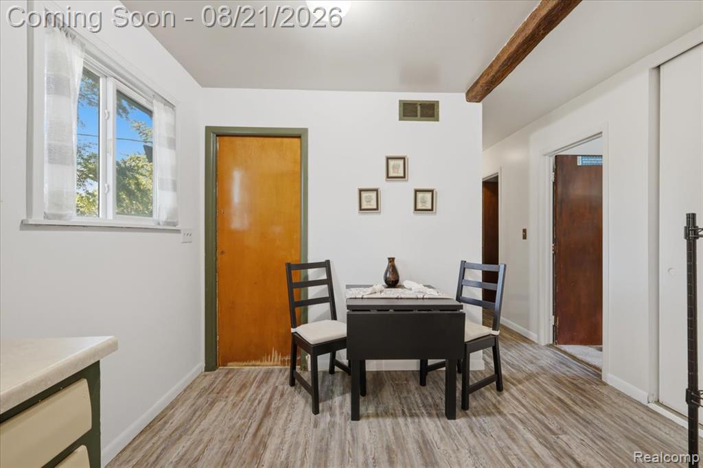 4845 Pelton Road Property Photo 16