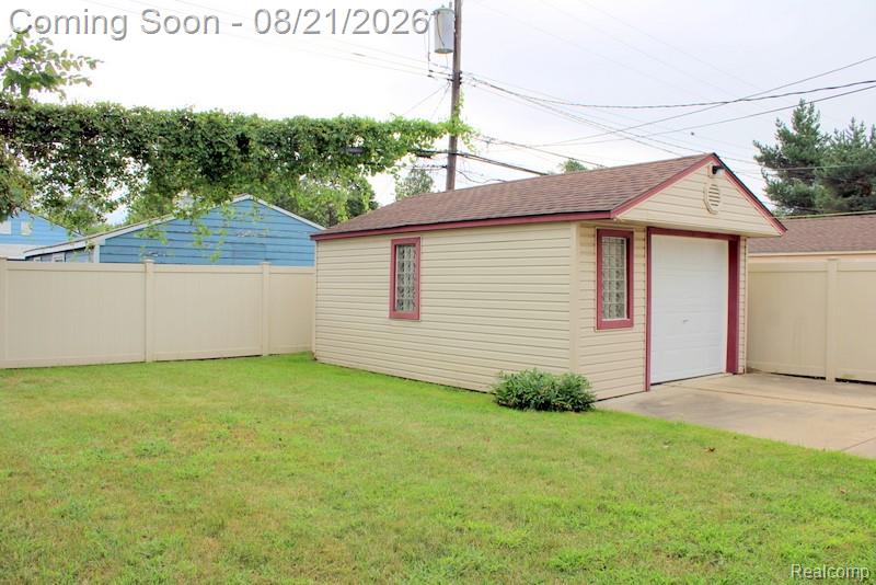 7857 Monroe Boulevard Property Photo 3