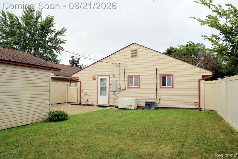 7857 Monroe Boulevard Property Photo 5
