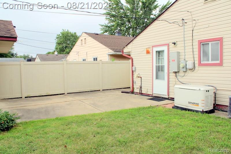 7857 Monroe Boulevard Property Photo 6