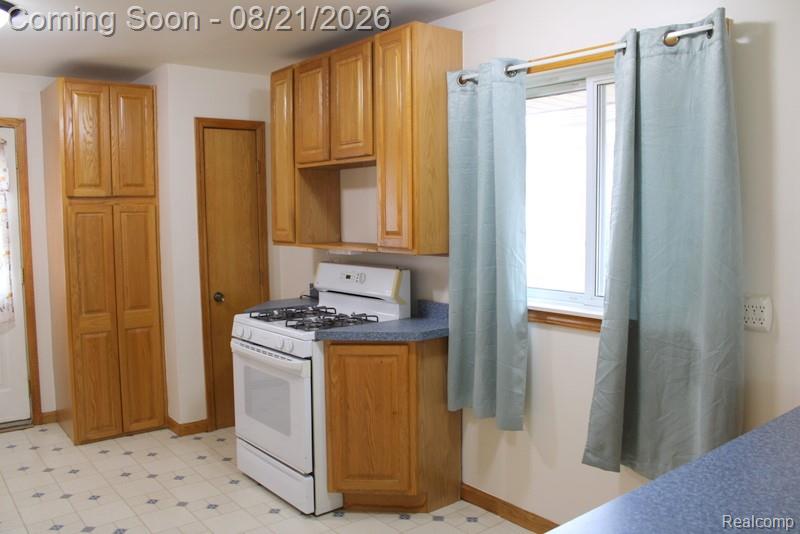 7857 Monroe Boulevard Property Photo 11