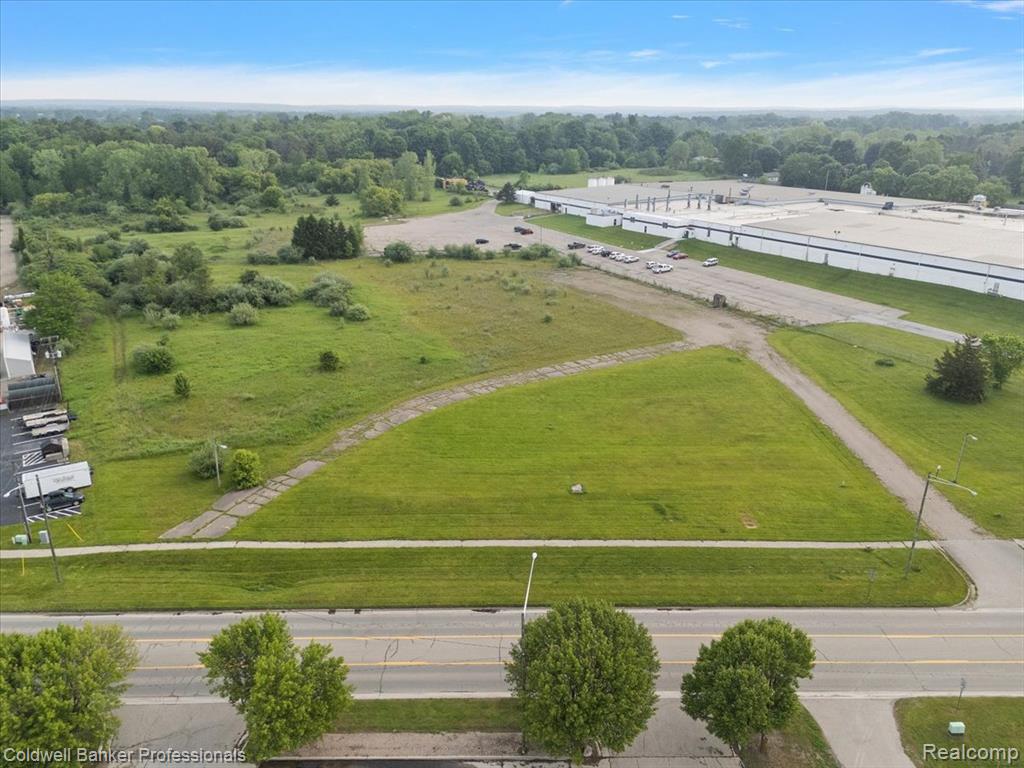 00 Imlay City Road Property Photo 1