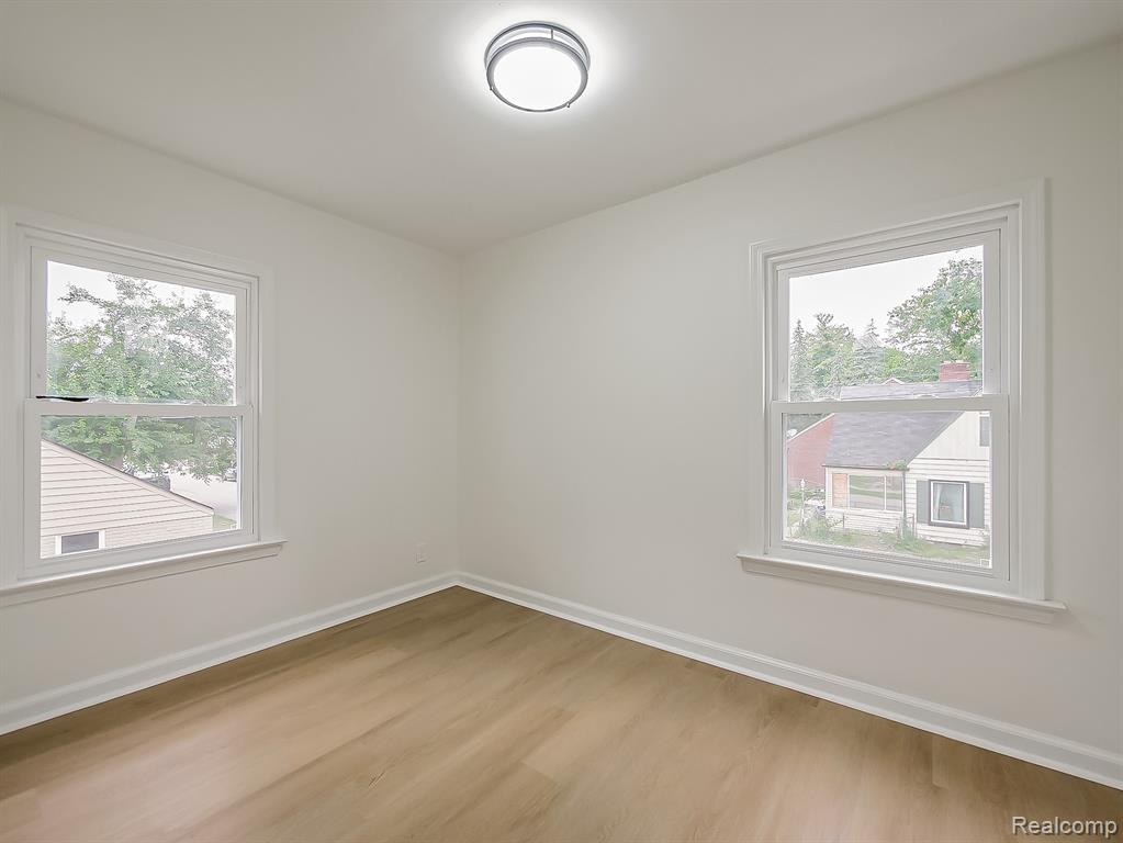 19211 Pierson Street Property Photo 23