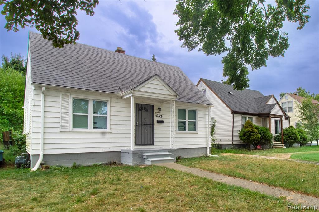 12324 Lansdowne Street Property Photo 2