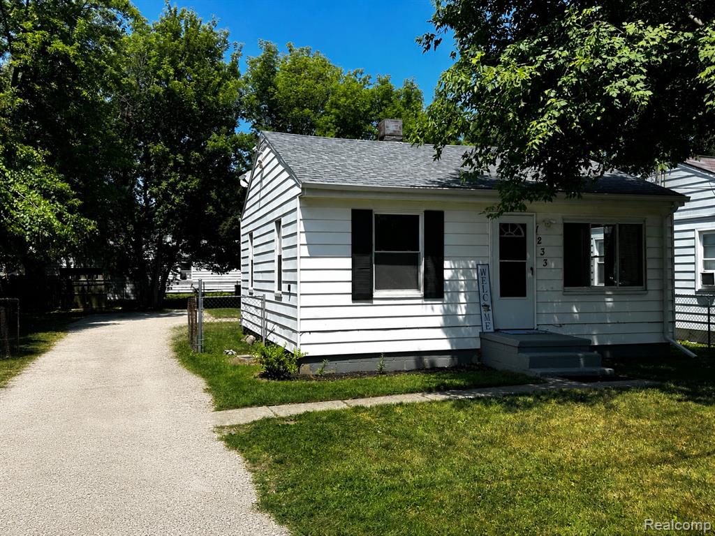 1233 Allen Street Property Photo 1