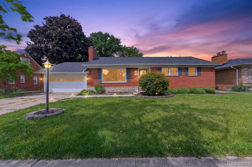 2288 Gorno Street Property Photo 1