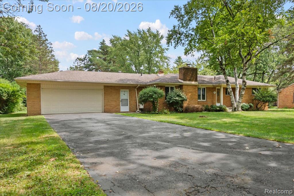 5860 Wright Drive Property Photo 3