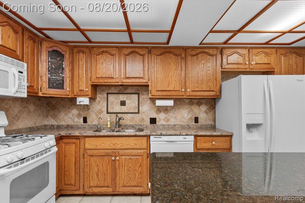 5860 Wright Drive Property Photo 11