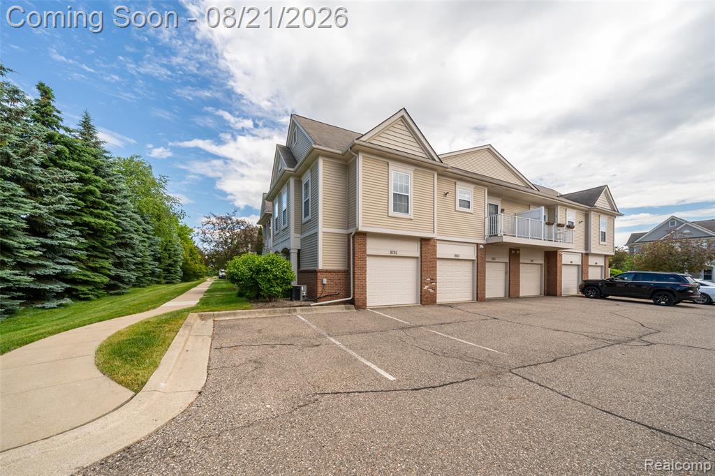 9201 Addington Drive Property Photo 17