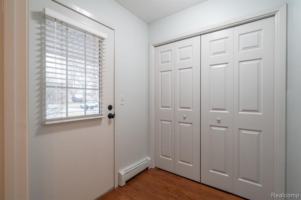 526 Midland Boulevard Property Photo 3