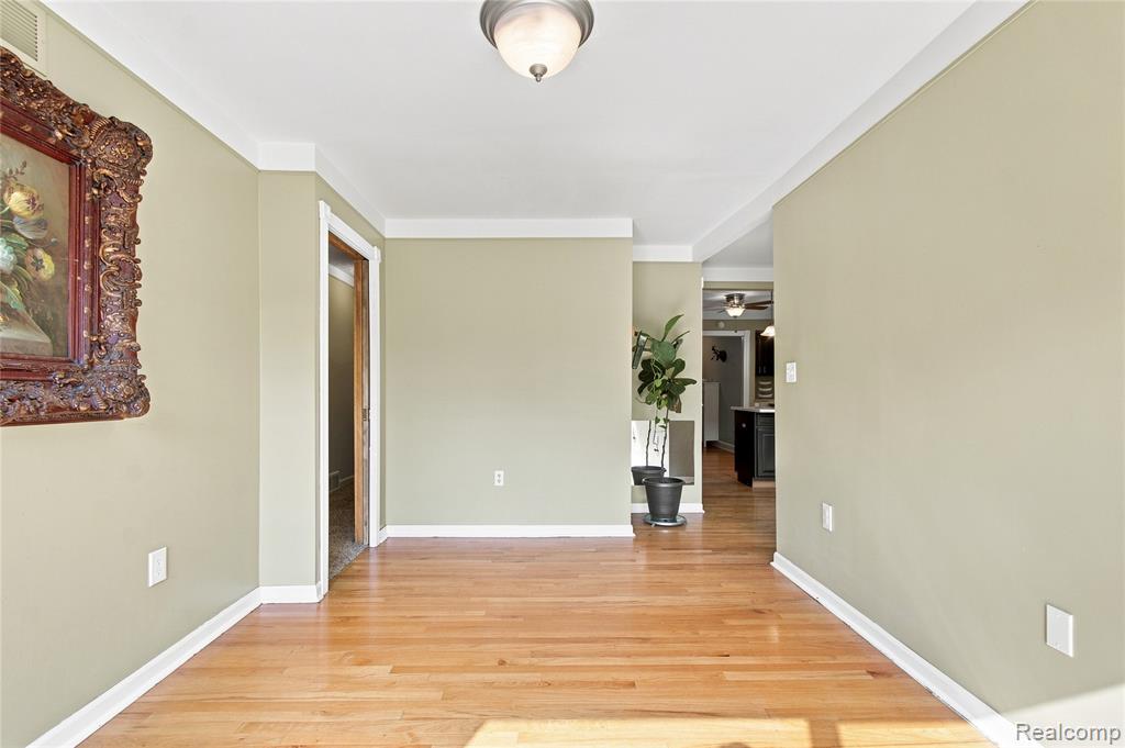 21814 Parker Street Property Photo 14